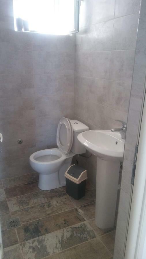Aira Apartment Химара Экстерьер фото